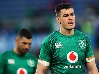 Johnny Sexton leads charge aga...